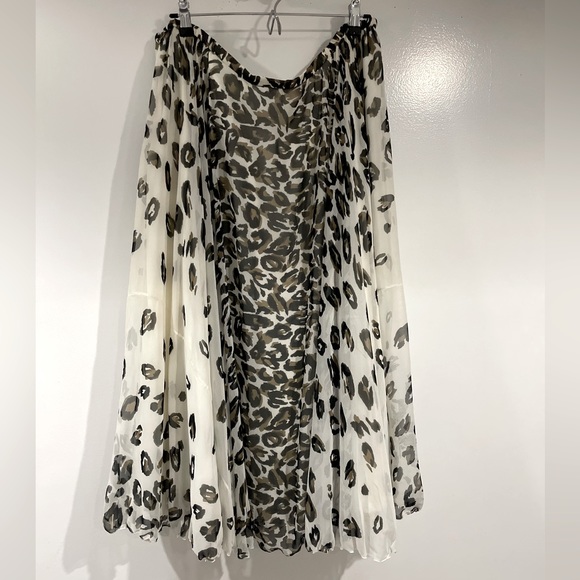 Talbots Woman Petites Animal Print Midi Skirt | size 22W - Picture 1 of 6